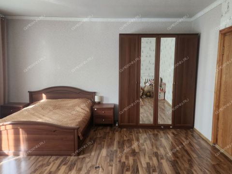 dom-poselok-stahanovskiy-ul-malyshevskaya-d-21 фото
