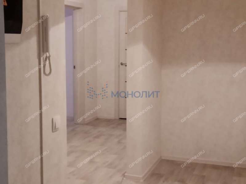 трёхкомнатная квартира на улице Дружаева дом 1