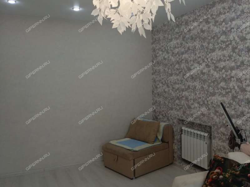 трёхкомнатная квартира на проспекте Кирова дом 7