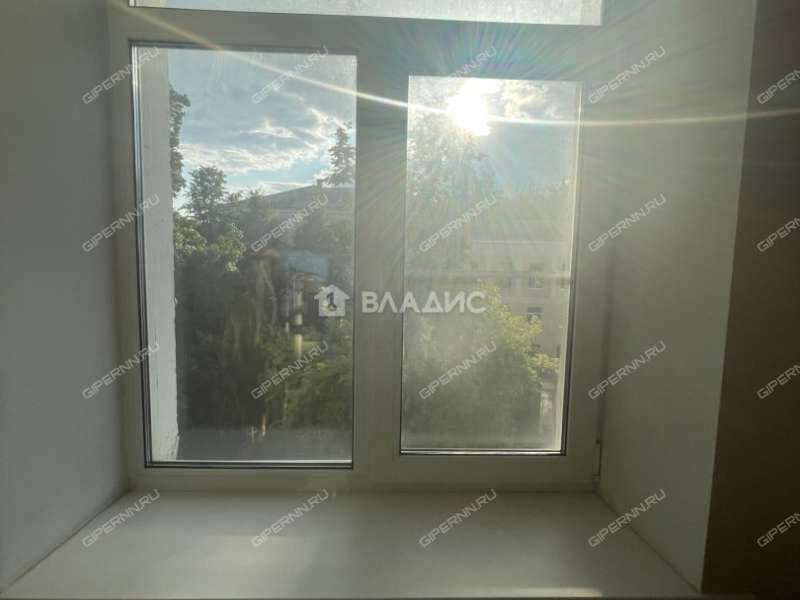 трёхкомнатная квартира на улице Ефремова дом 4