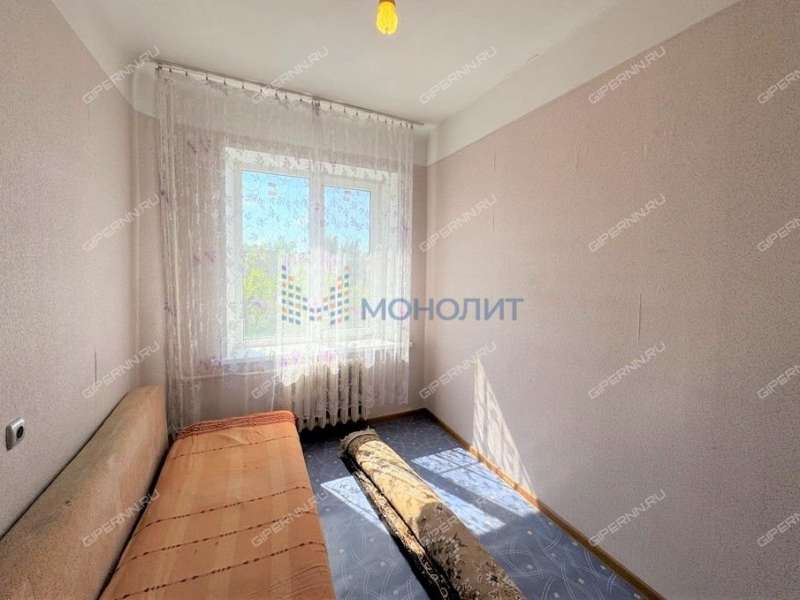 четырёхкомнатная квартира на улице Октябрьской Революции дом 37