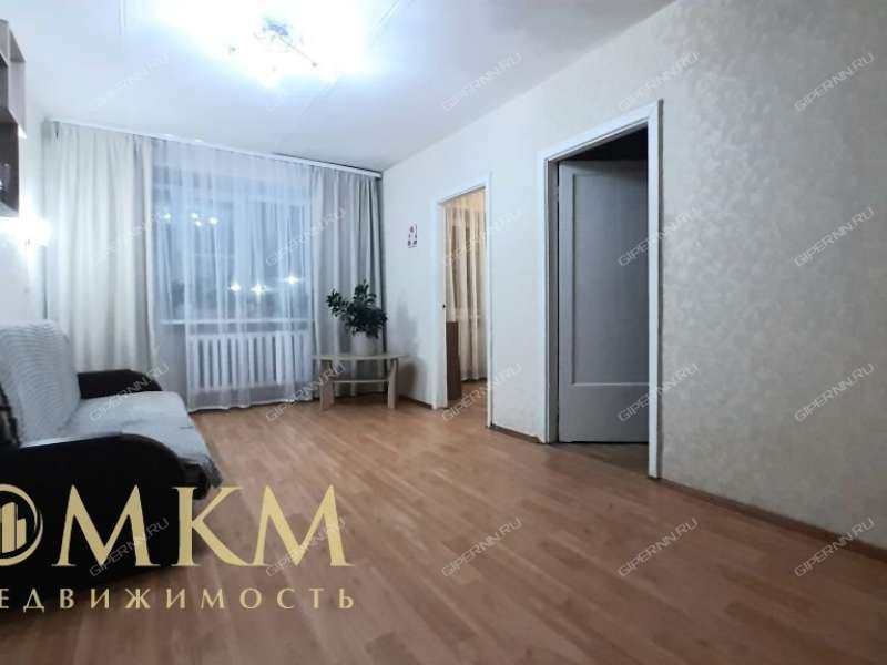 четырёхкомнатная квартира на Московском шоссе дом 225