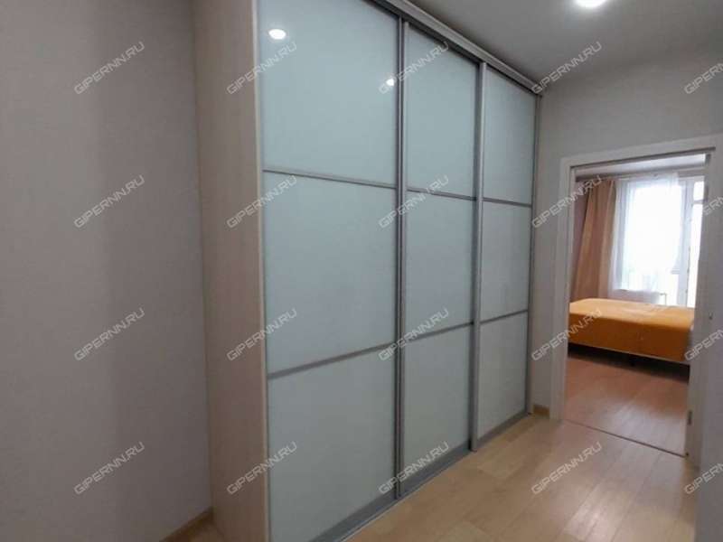 трёхкомнатная квартира на улице Маршала Баграмяна дом 4