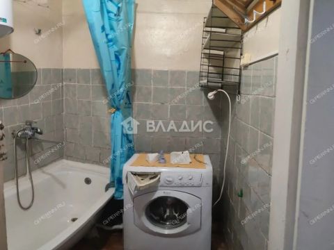 3-komnatnaya-gorod-vetluga-vetluzhskiy-rayon фото
