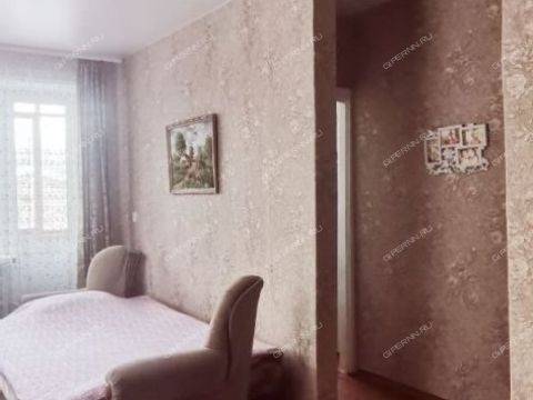 1-komnatnaya-ul-geroya-sovetskogo-soyuza-poyushheva-d-7 фото