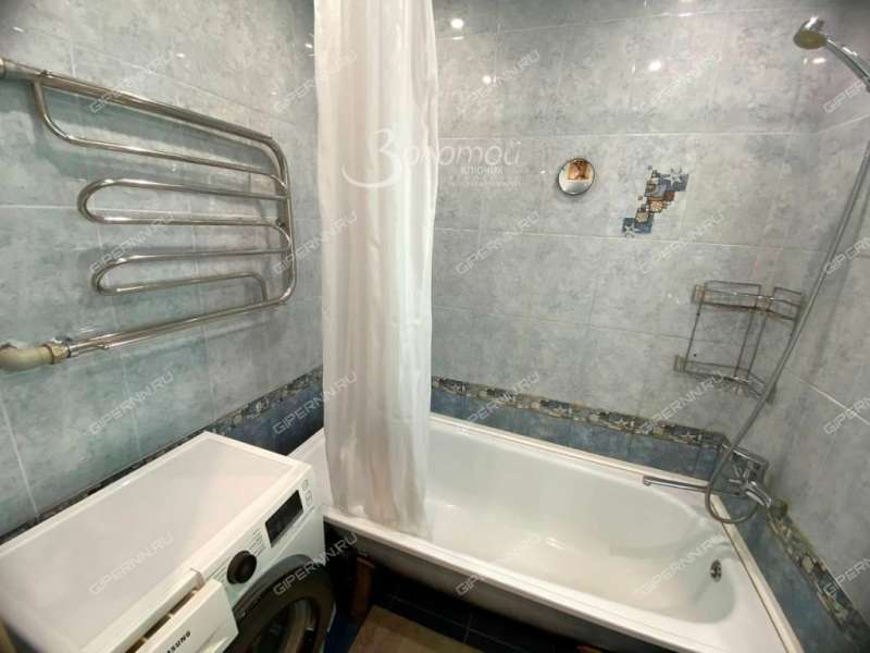 однокомнатная квартира на улице Родионова дом 25