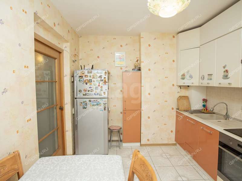 трёхкомнатная квартира на улице Маршала Жукова дом 1а