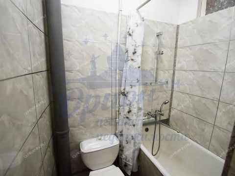 1-komnatnaya-ul-40-let-oktyabrya-d-24 фото