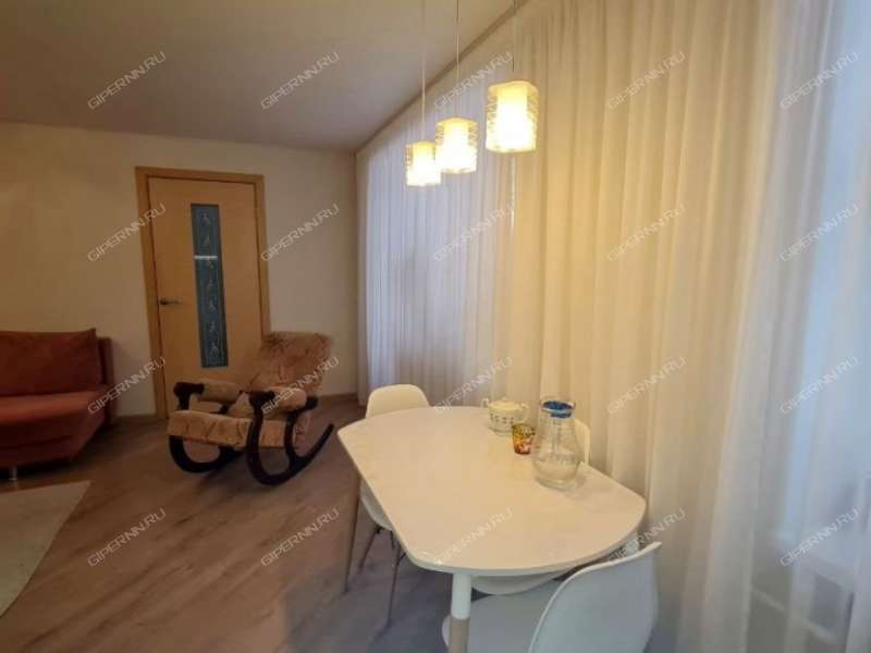 двухкомнатная квартира на улице Героя Советского Союза Прыгунова дом 1