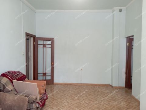 2-komnatnaya-ul-vahtangova-d-12 фото