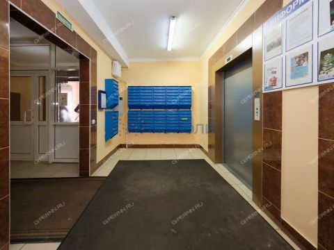 2-komnatnaya-ul-rodionova-d-43 фото