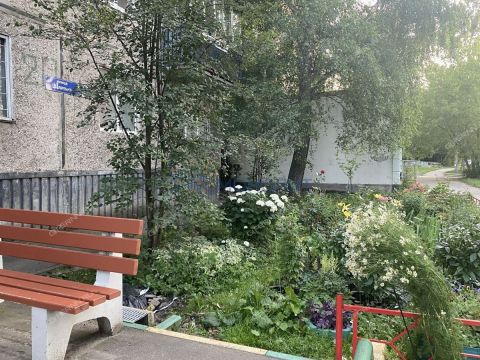 3-komnatnaya-ul-shalyapina-d-20 фото