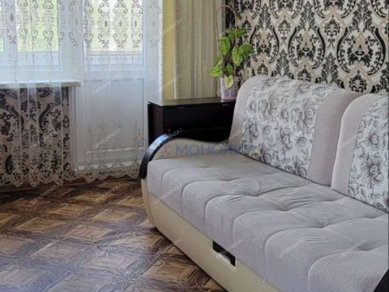 трёхкомнатная квартира на улице Маршала Рокоссовского дом 15