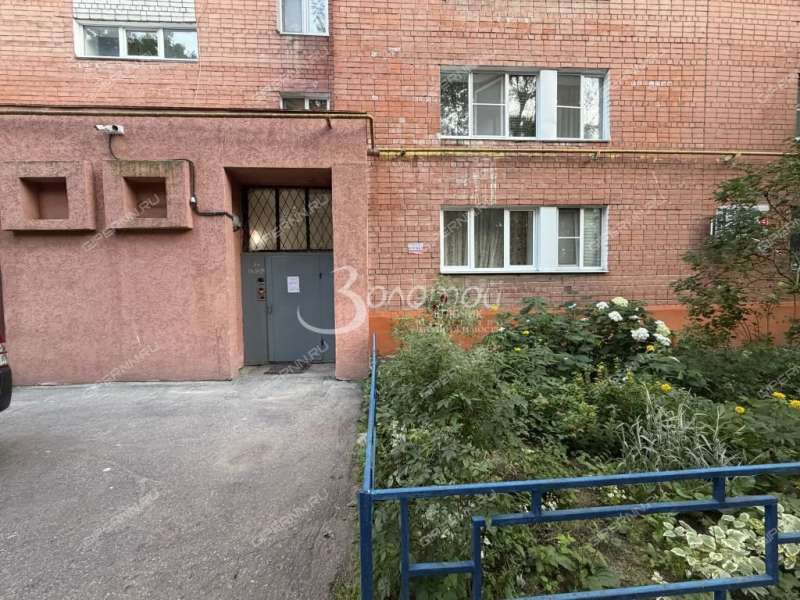 трёхкомнатная квартира на улице Бориса Панина дом 4