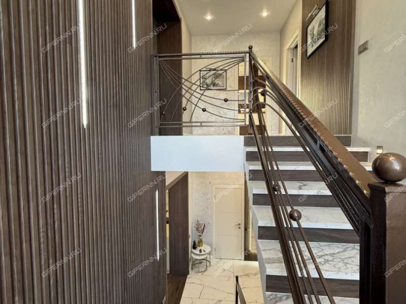 дом на Фруктовая ул. село Елховка