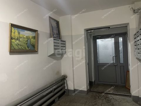 2-komnatnaya-ul-kovalihinskaya-d-64 фото