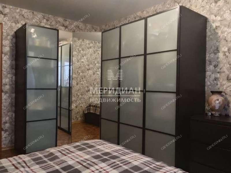 двухкомнатная квартира на Светлоярской улице дом 11