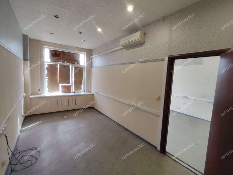 помещение под офис на Адмирала Васюнина ул., д.2