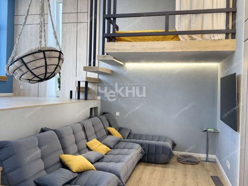 четырёхкомнатная квартира на улице Богородского дом 11