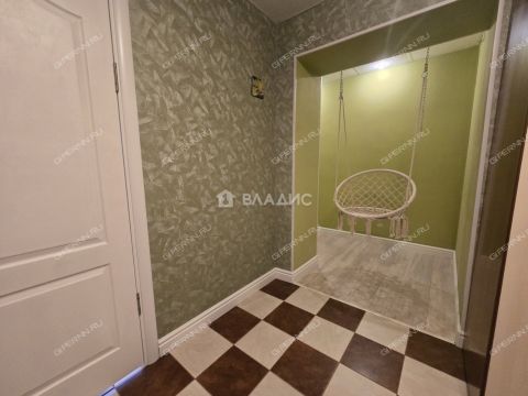 2-komnatnaya-ul-gordeevskaya-d-2b фото