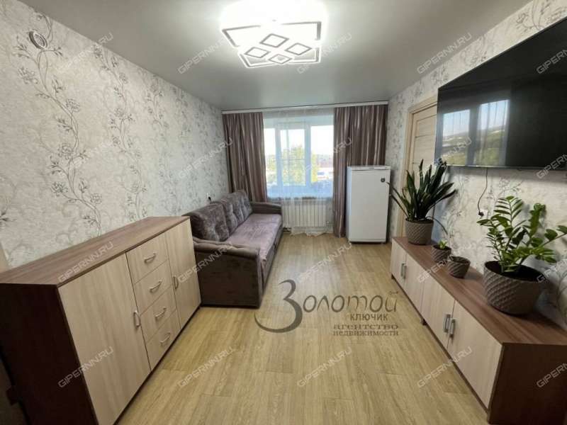 четырёхкомнатная квартира на проспекте Ленина дом 96 город Дзержинск