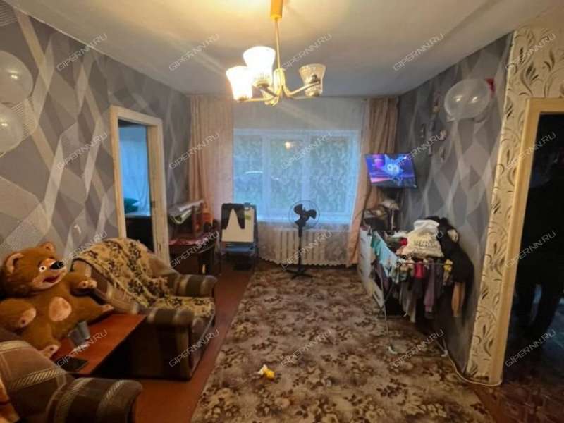 трёхкомнатная квартира на Молодёжной улице дом 9 село Зиняки