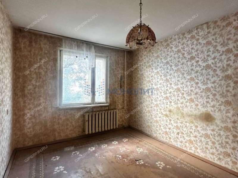 трёхкомнатная квартира на улице Маршала Голованова дом 33