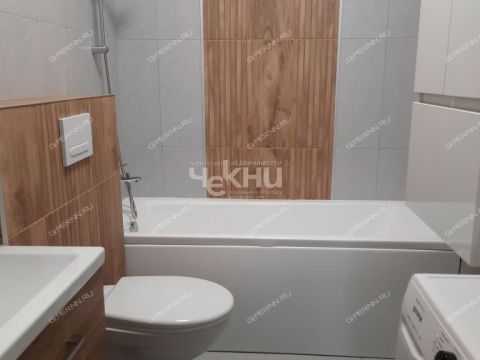 1-komnatnaya-ul-sergeya-akimova-d-50 фото