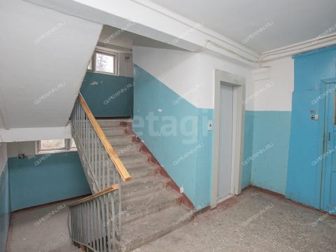 3-komnatnaya-ul-marshala-golovanova-d-33 фото