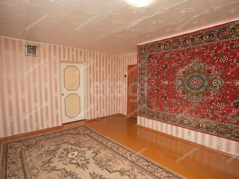 трёхкомнатная квартира на Мончегорской улице дом 6 к1