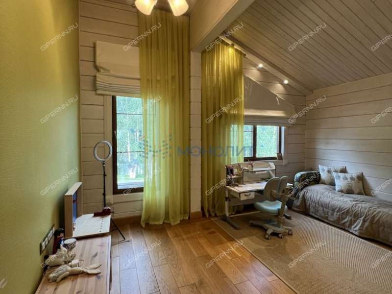 дом на Сиреневой улице