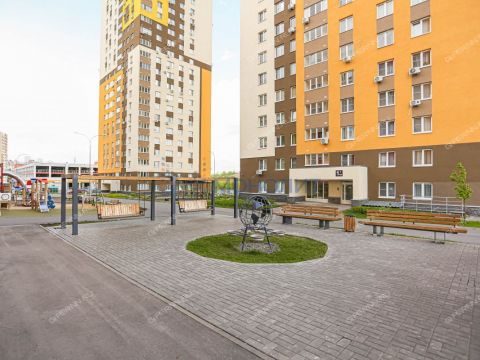 3-komnatnaya-prosp-geroev-donbassa-d-1 фото