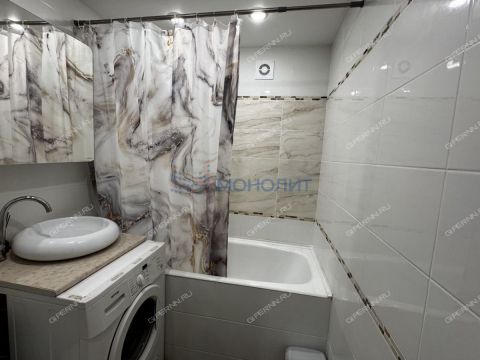 1-komnatnaya-ul-batumskaya-d-21 фото