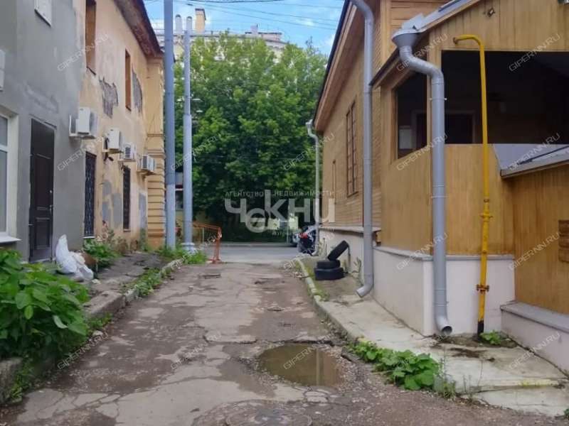 помещение под коммерческую недвижимость на Большей Печёрской улице