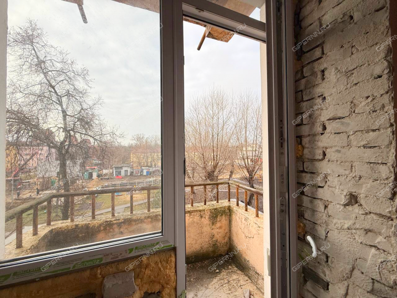 трёхкомнатная квартира на проспекте Октября дом 3