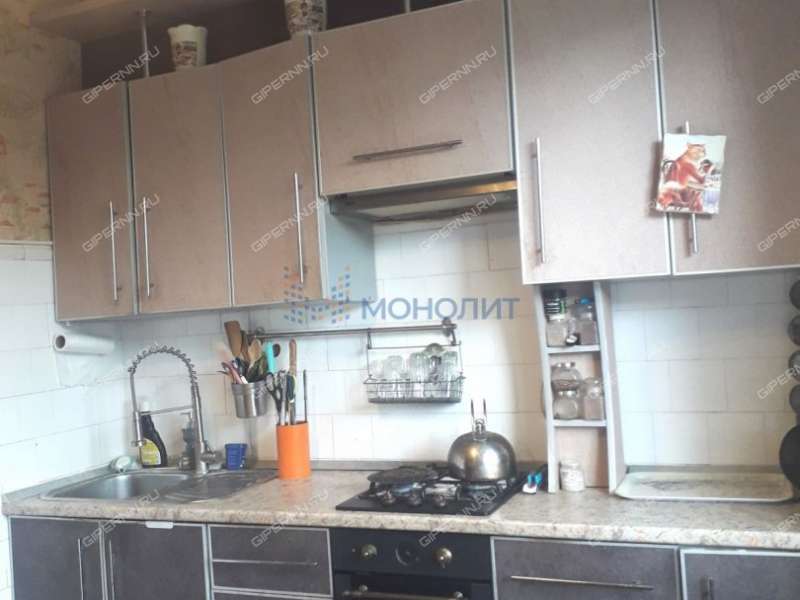 трёхкомнатная квартира на проспекте Гагарина дом 110Б