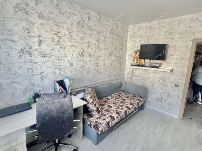 трёхкомнатная квартира в 6-м микрорайоне дом 36 город Кстово