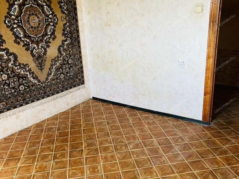 двухкомнатная квартира на Красноуральской улице дом 3