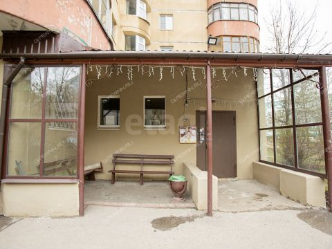 3-komnatnaya-ul-marshala-zhukova-d-1a фото