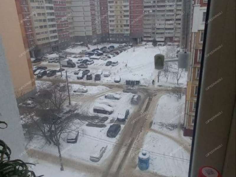 трёхкомнатная квартира на улице Челюскинцев дом 25