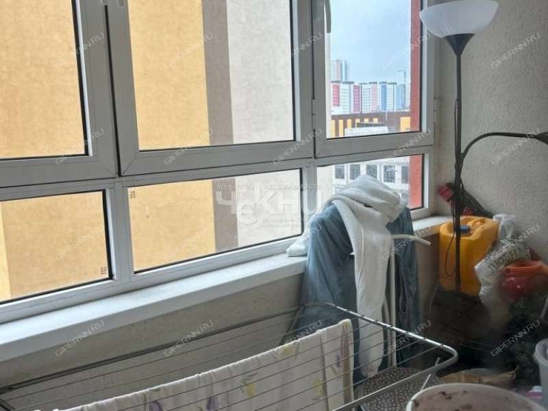 однокомнатная квартира на улице Романтиков дом 1