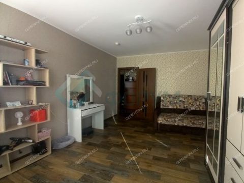 2-komnatnaya-nab-volzhskaya-d-20 фото