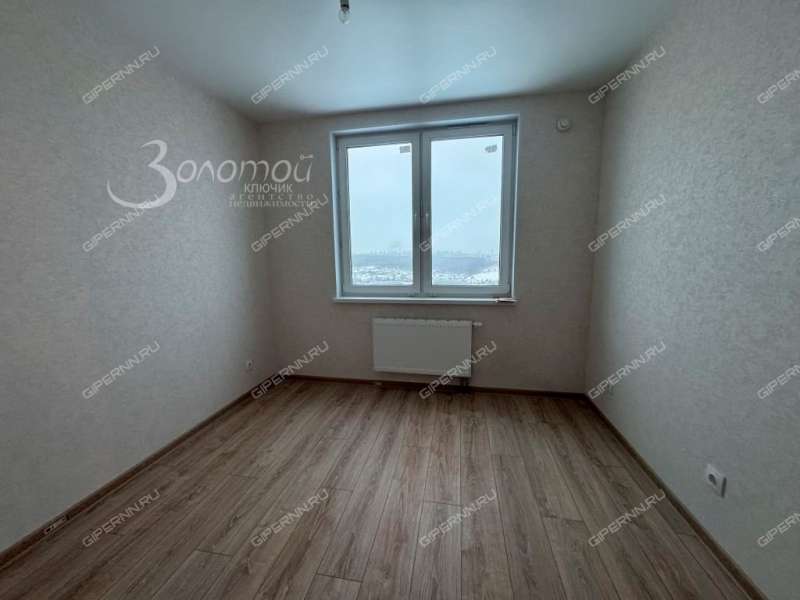 трёхкомнатная квартира на проспекте Героев Донбасса дом 12