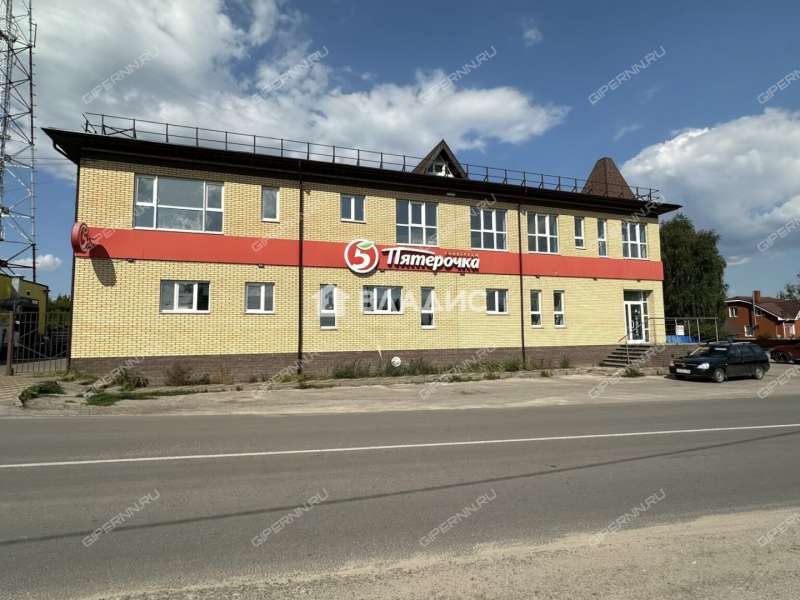 здание под офис, торговую площадь на Красноармейской улице рабочий посёлок Большое Козино