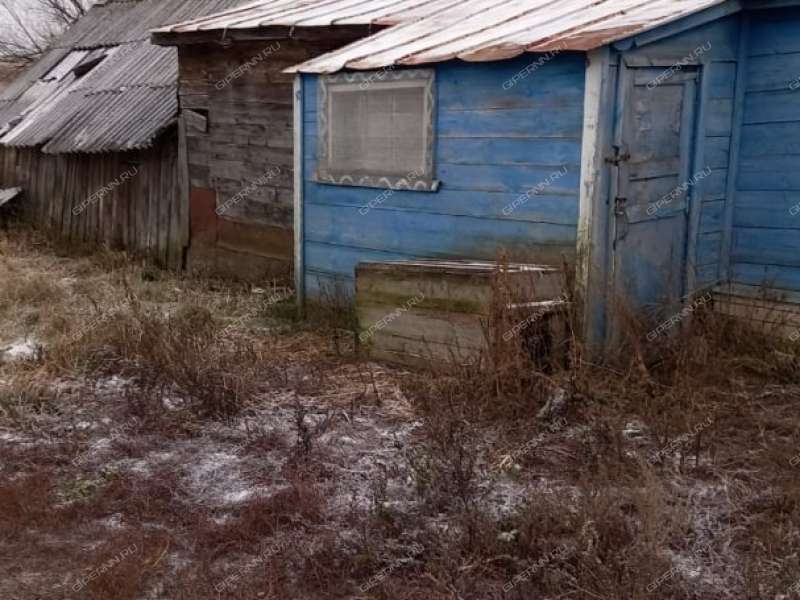 дом на  село Березино
