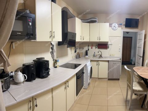 1-komnatnaya-ul-40-let-pobedy-d-4 фото