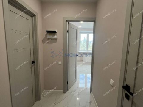 1-komnatnaya-ul-sergeya-akimova-d-5 фото