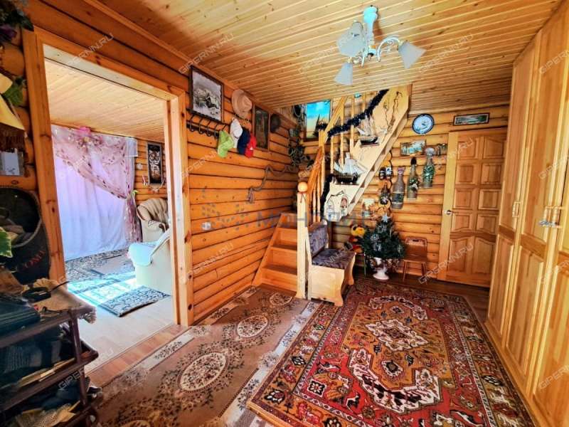 коттедж на улице Садовая посёлок Октябрьский