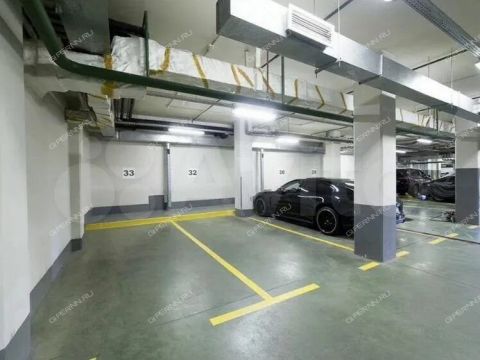 parkovochnoe-mesto-ul-rodionova-d-165a фото