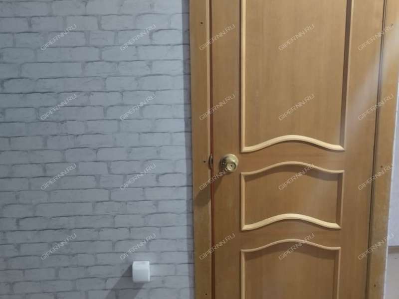 квартира-студия на улице Сергея Тюленина дом 6